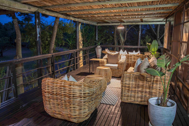 Public Area 3, Makakatana Bay Lodge, Umkhanyakude