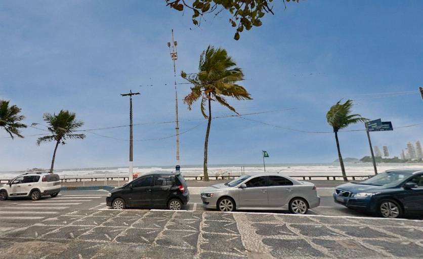 Parking, SHB - Pé na areia em Pitangueiras, Guarujá