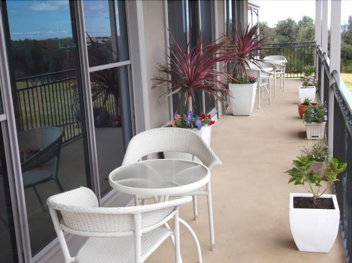 Terrace 2, Swan Lake Guest House, Bass Coast  - Phillip Is.