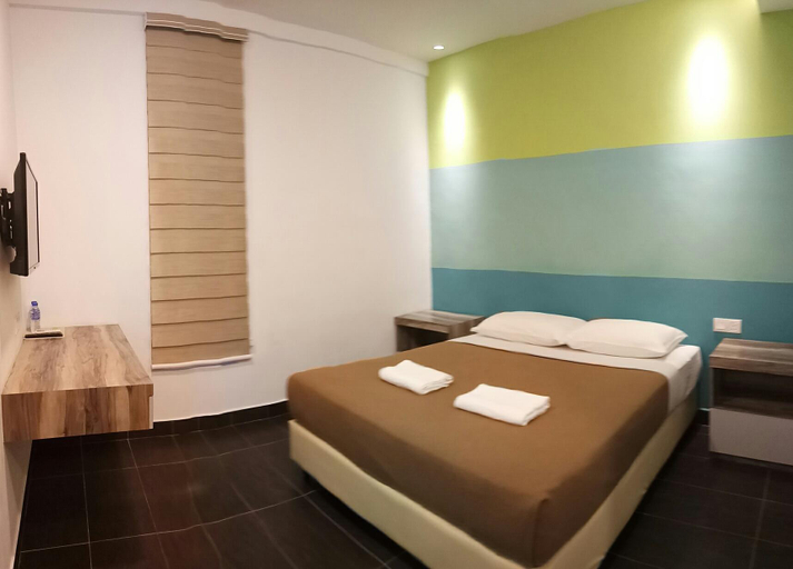 Bedroom 5, Dragon City Hotel, Muar