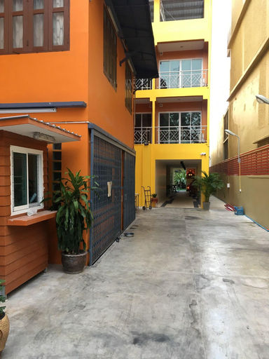 Exterior & Views 2, Baan Wanchart Bangkok Residences, Phra Nakhon