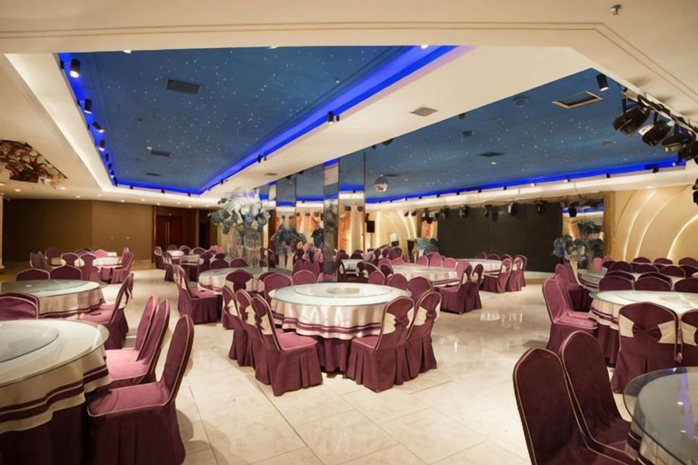 Others 5, Huadong Hotel, Changji Hui