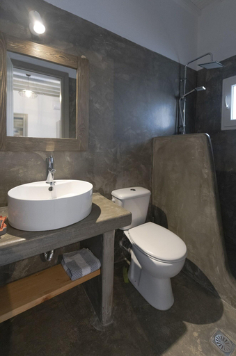 Bathroom 4, White and Grey 2, South Aegean