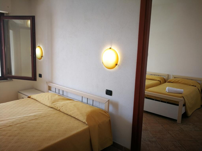 Bedroom 3, Hotel Il Gabbiano, Olbia-Tempio