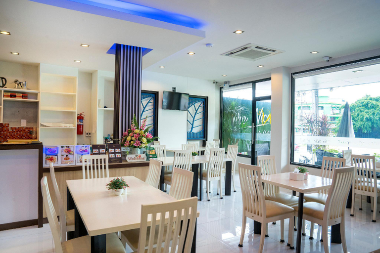 Food & Drinks 5, The Nice Hotel, Mueang Krabi