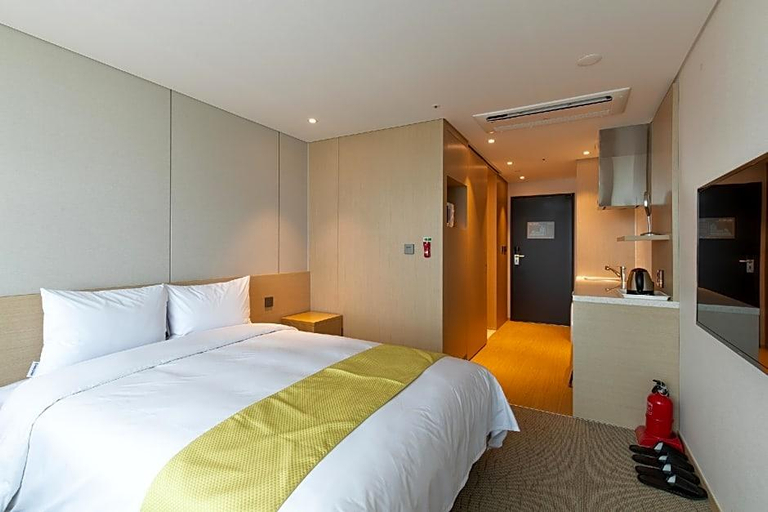 Bedroom 3, Hotel Win Story, Seogwipo