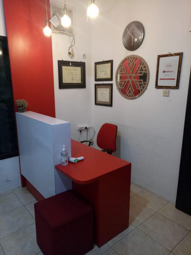 Lobby 4, Formerly RedDoorz @ Tretes 2, Pasuruan