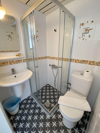 Bathroom 5, Marin Hotel, Çeşme
