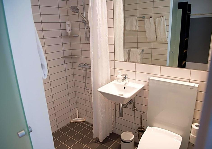 Bathroom, Pharmakon & Conferencecenter, Hillerød
