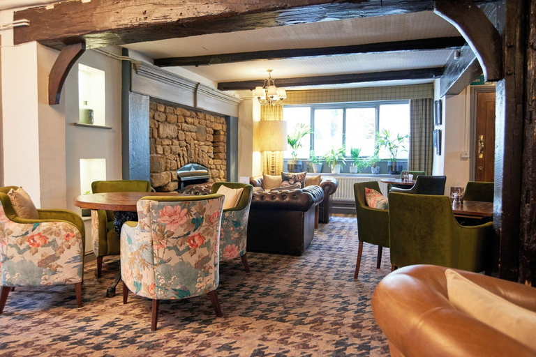 Lobby 5, The Angel Inn, Worcestershire