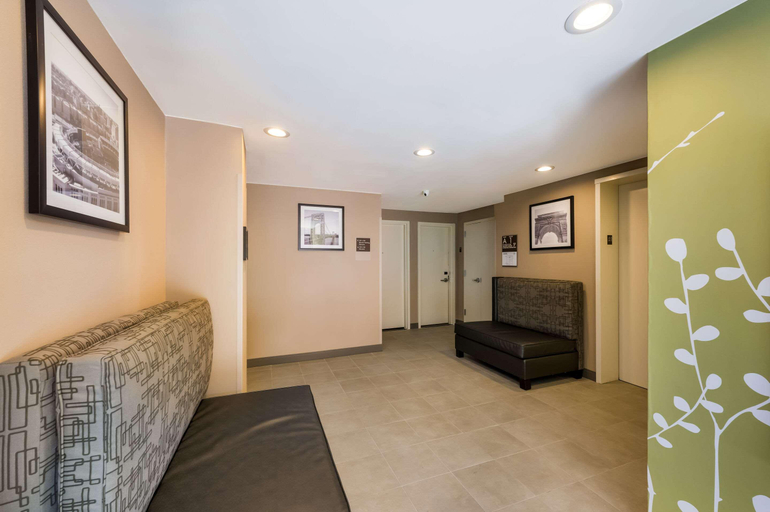 Public Area 2, Sleep Inn Bronx - Soundview, New York