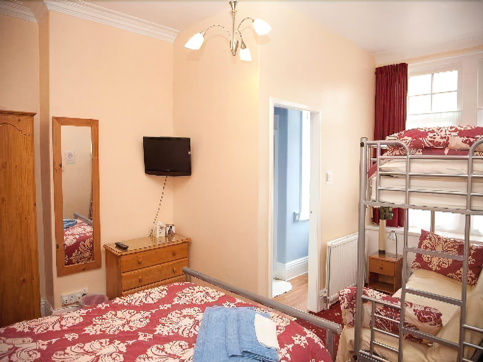 Room 2, The Meltham Guest House, North Yorkshire