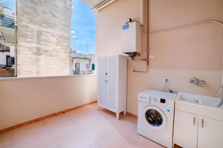 Laundry 5, Archi Home - Flat With Balcony in Central Lecce, Lecce
