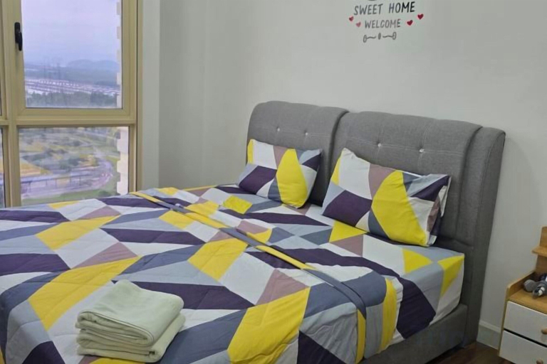Room 5, 2BR@Afiniti(8PAX) 3mins Walk to Legoland, Johor Bahru