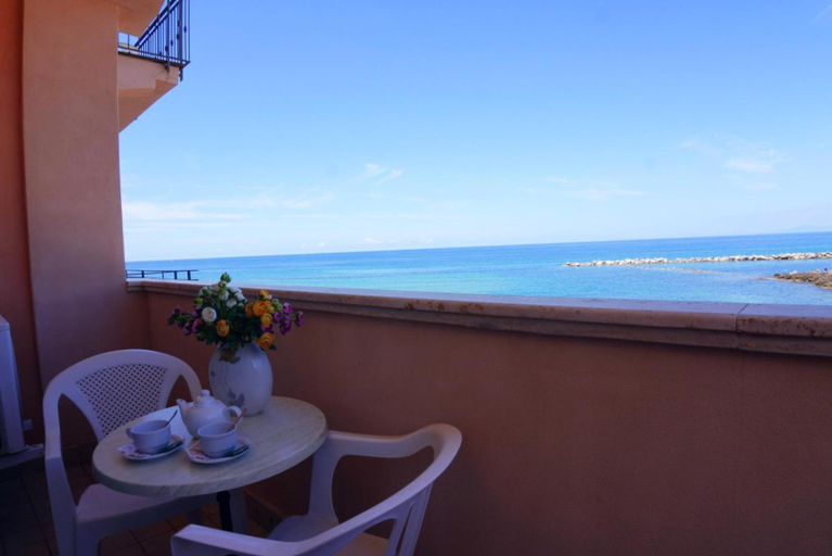 Exterior & Views 2, New Hotel Sonia, Salerno