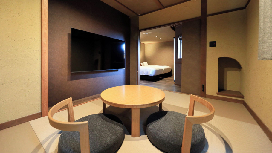Interior 4, Nishiizu Meguri, Izu
