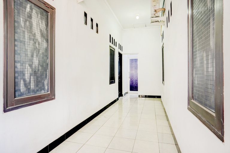 Lobby 3, 3229 Ijen Homestay, Mojokerto