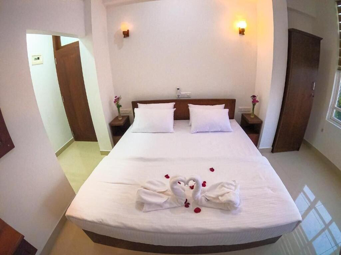 Bedroom 5, THE DEN 23, Colombo