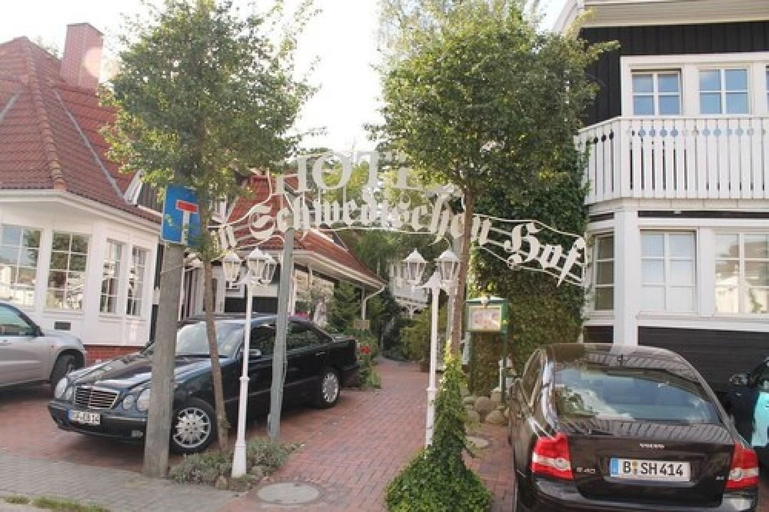Exterior & Views 2, Hotel Im Schwedischen Hof, Vorpommern-Rügen