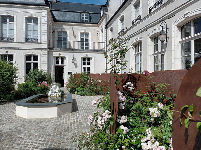 Exterior & Views 2, Hotel Loysel le Gaucher, Pas-de-Calais