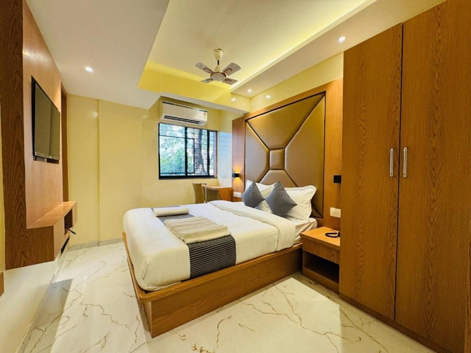 2, Hotel Comfort Castle, Mumbai Suburban