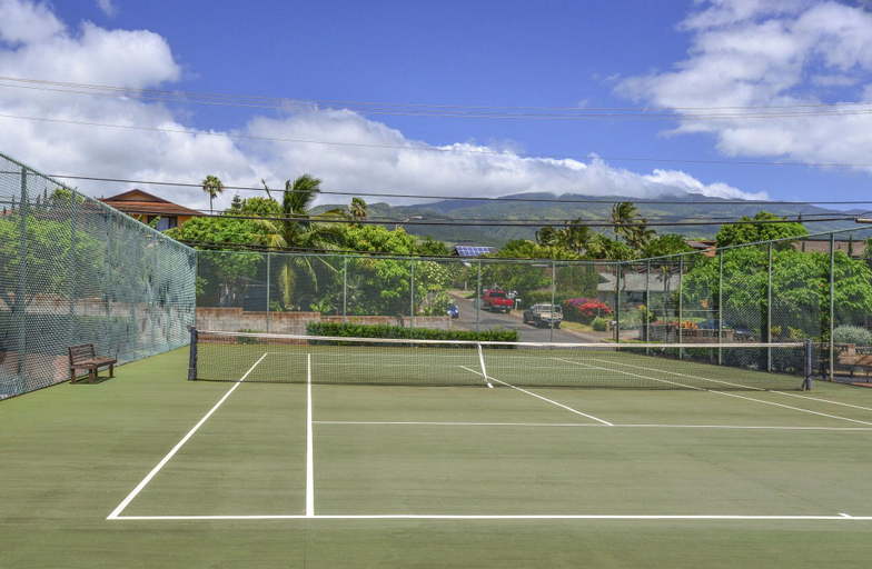 Others 4, Kuleana , Maui