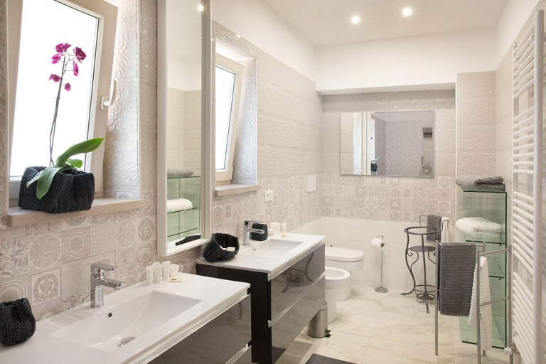 Bathroom 4, B&B Trulli e Mare, Taranto