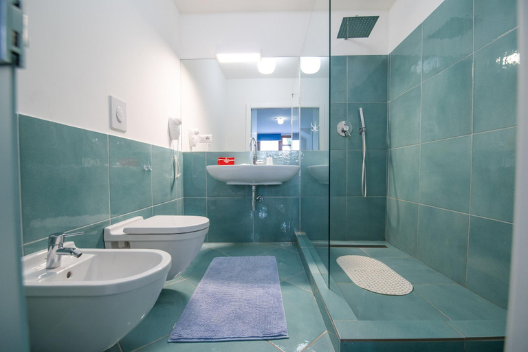Room 3, B B Il Papavero, Salerno