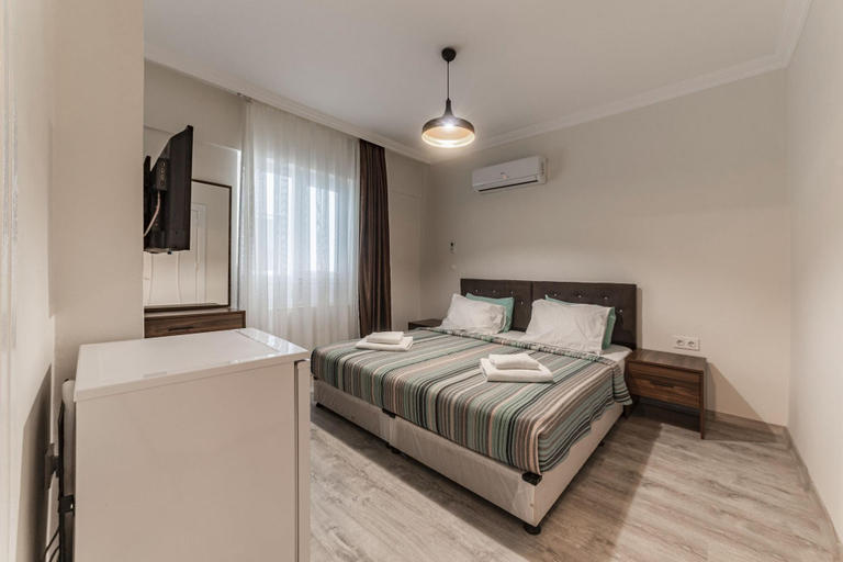 Bedroom 2, Tema Lara Apart, Antalya