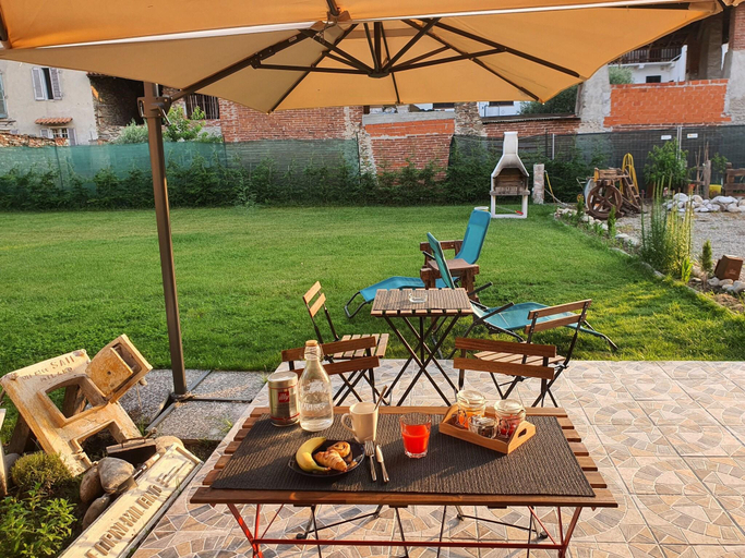 Exterior & Views 2, La Bolgora, Novara