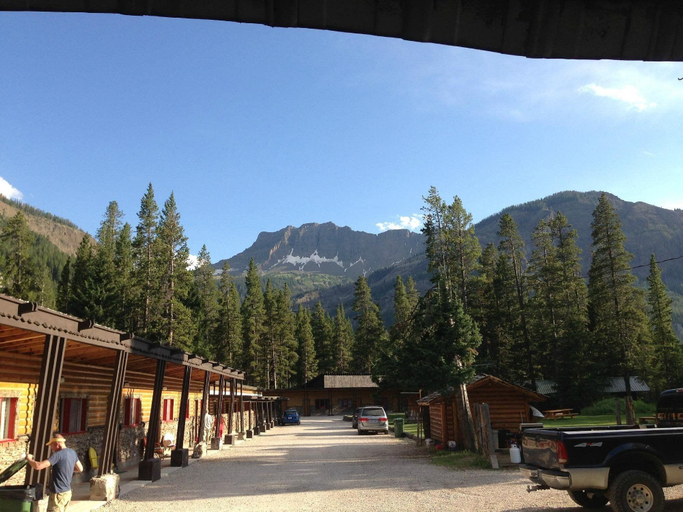 Exterior & Views 5, Grizzly Lodge, Park