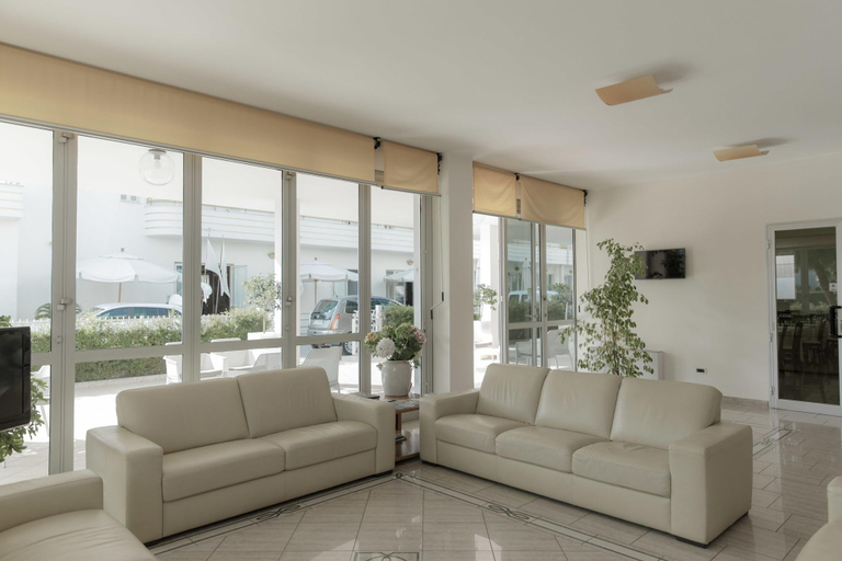 Public Area, Hotel Caravel, Chieti