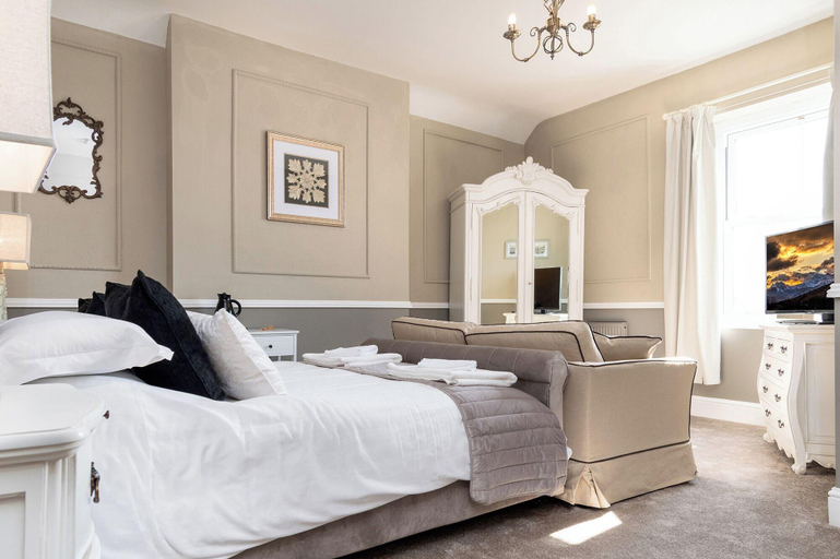 Room 2, The Lansdowne Hotel, Conwy