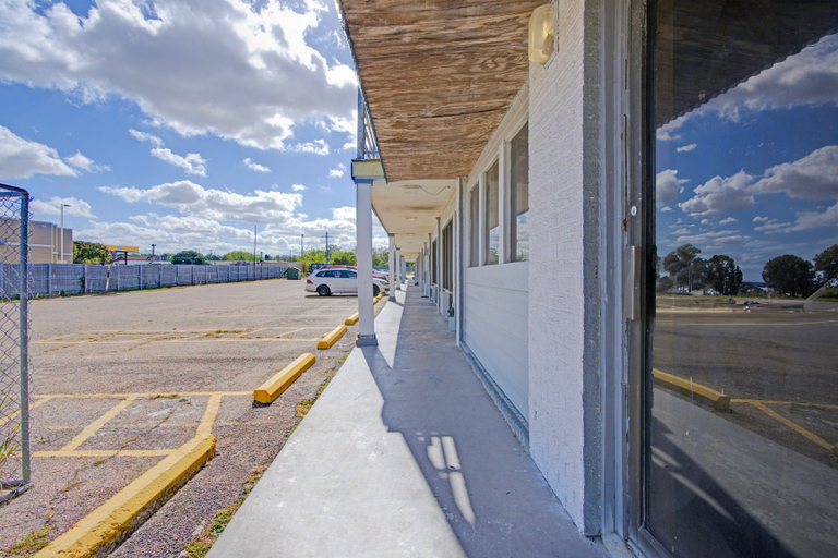 Public Area 5, Sunset Inn by Hotel O Flatonia I - 10, Fayette
