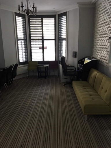 Public Area, COMFOTEL GRN, London