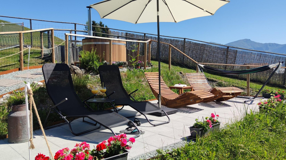 Terrace 2, Pension Alpina, Hinterrhein