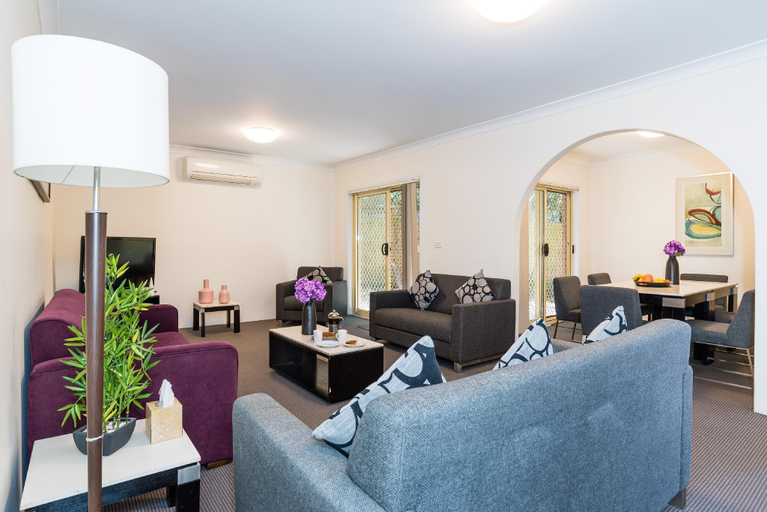Restaurant, Eastwood Serviced Apartments, Sydney