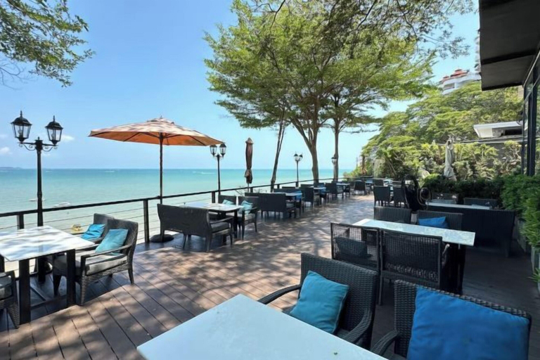 Outdoor dining 2, Majestic Residence Pool 51, Pratumnak, Pattaya, Pattaya
