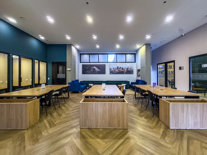 Food & Drinks, The Hood 102, Santafé de Bogotá