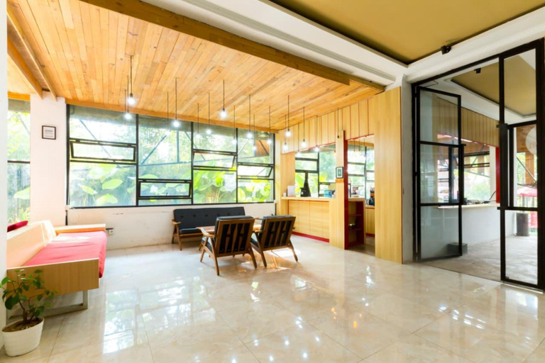 Lobby 4, Hotel Kupu Kupu Lembang, Bandung