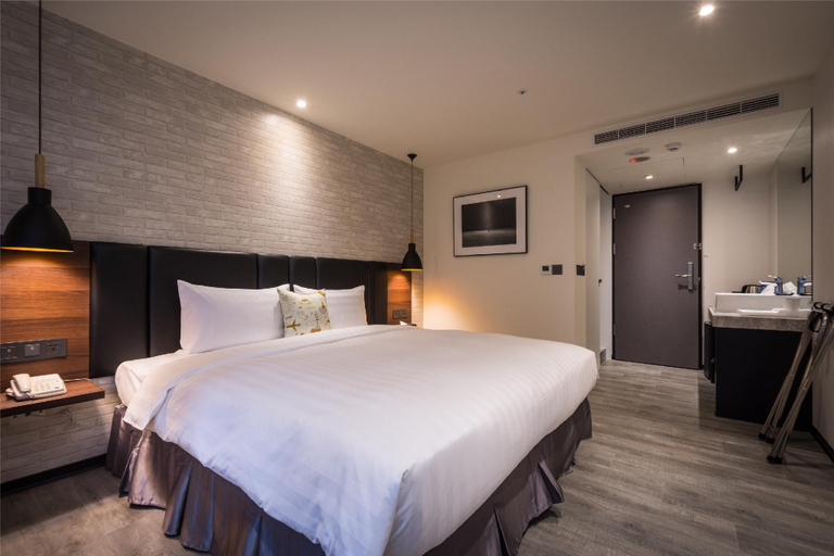 Bedroom 4, Gold Inn, Taipei City