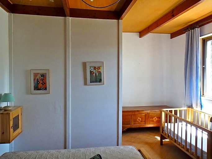 Room 2, Casa Furrer, Pisa