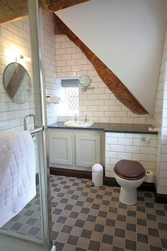 Bathroom 3, Weston Hall, Staffordshire