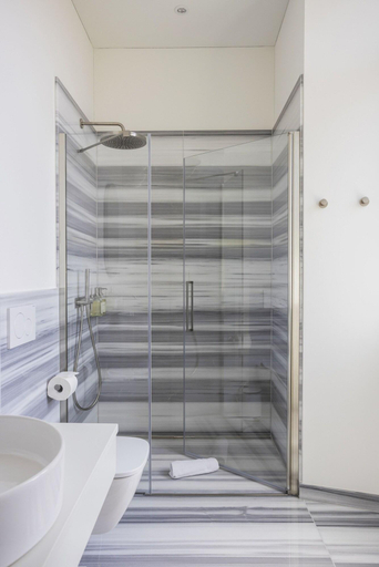 Bathroom 3, Villa Rossella, Locarno