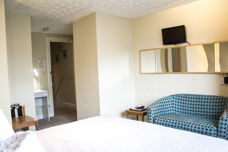 Bedroom 3, Hazeldene Guest House, Perthshire and Kinross