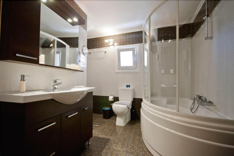 Bathroom 4, Sun Village, North Aegean