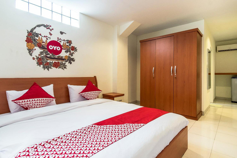 Bedroom 3, The Cricketers Inn, Hampshire