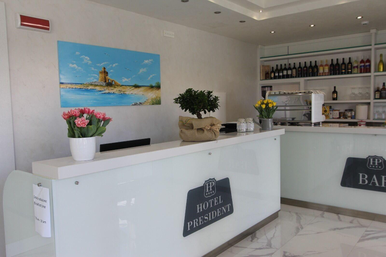Public Area 3, Hotel Presidente, Lecce