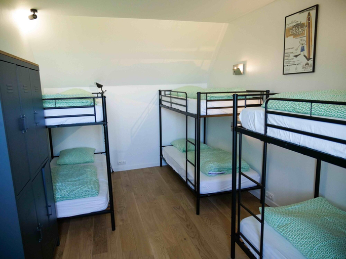 Room 3, Surf Camp Xxix, Finistère
