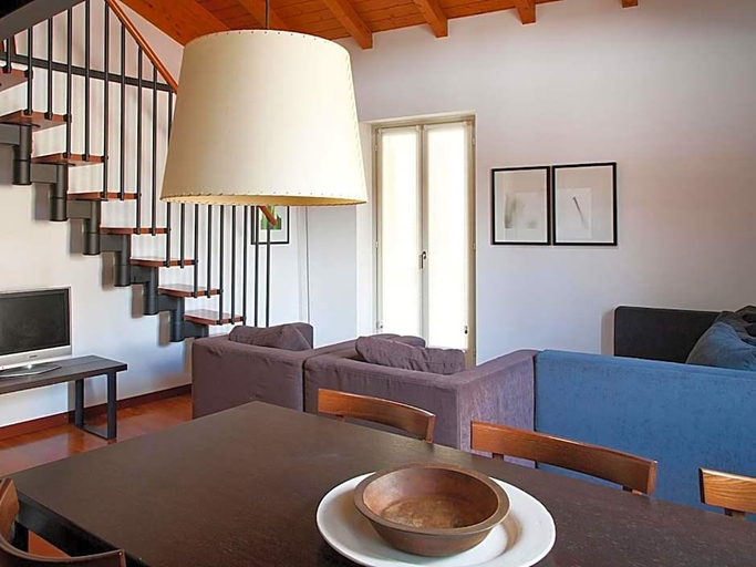 Room 3, Il Vicolo, Como